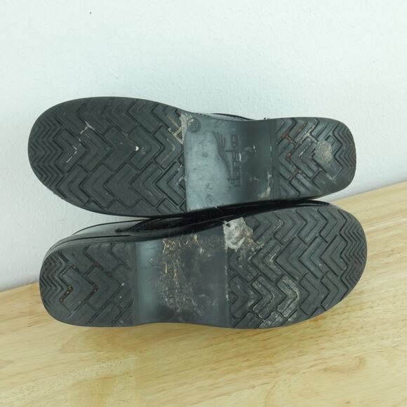 Dansko Size 38 Clogs Us 7 1/2 8 Black Patent Splatter Pattern Comfort Work Shoes - Picture 11 of 13